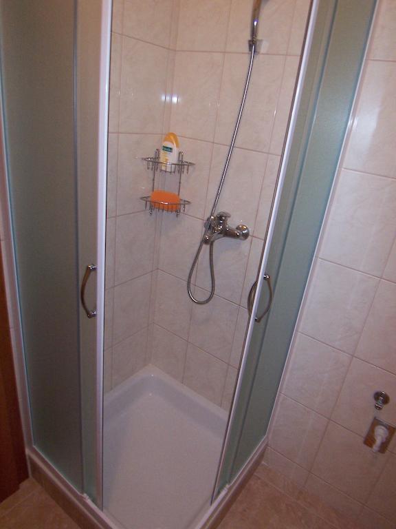 Apartments Croatia Brac Supetar Bagian luar foto